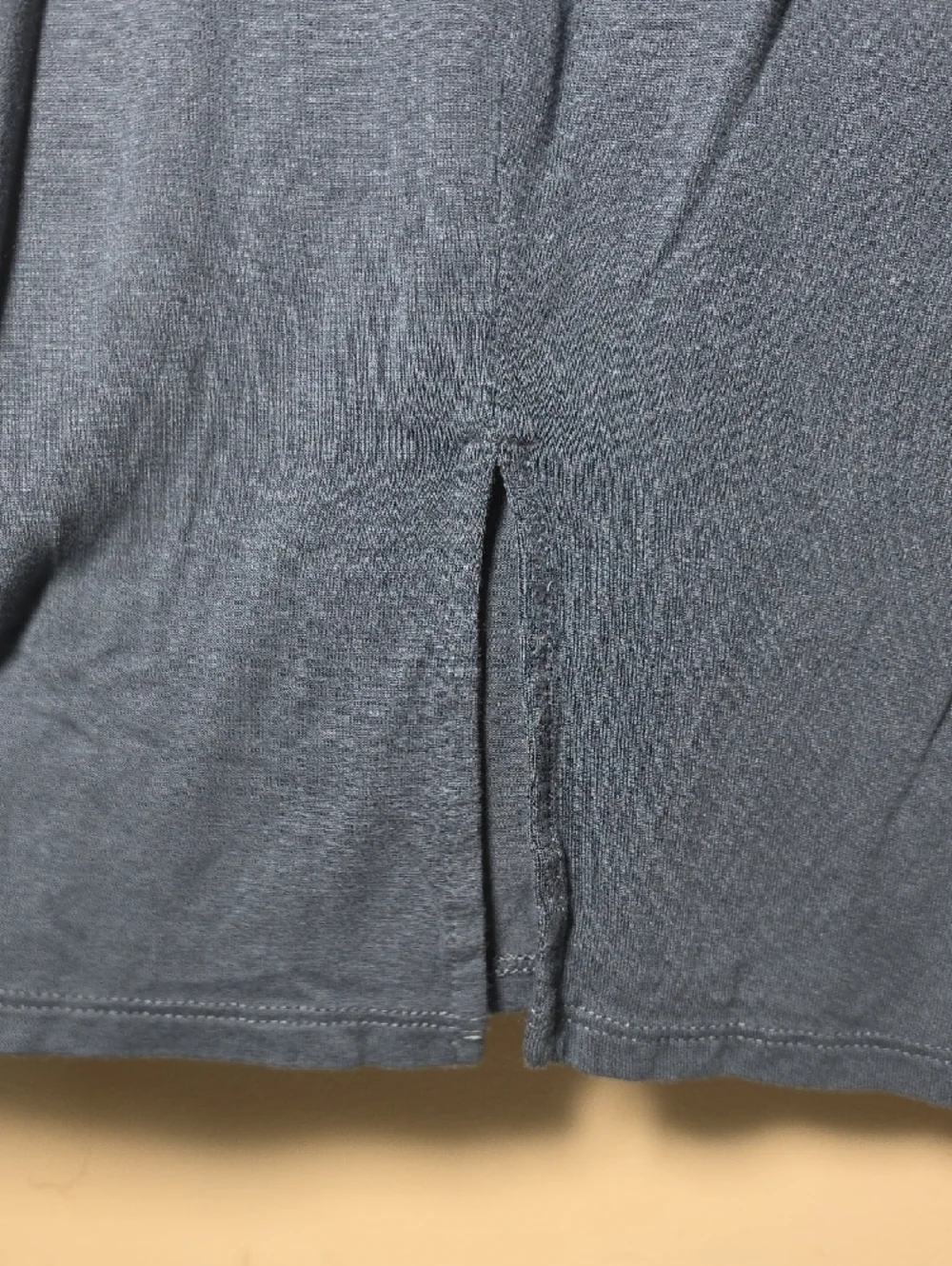 Halogen Blue Gray Sleeveless Keyhole Back Tank Top Size M - Picture 6 of 6